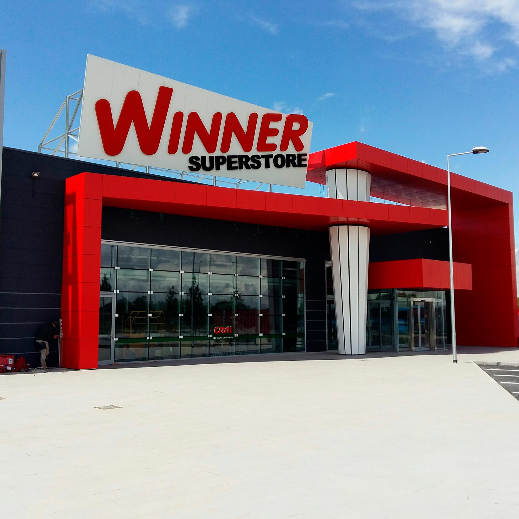 Supermercado-Winner-Superstore.-Venecia-Italia.-larson--2_1591964847.jpg