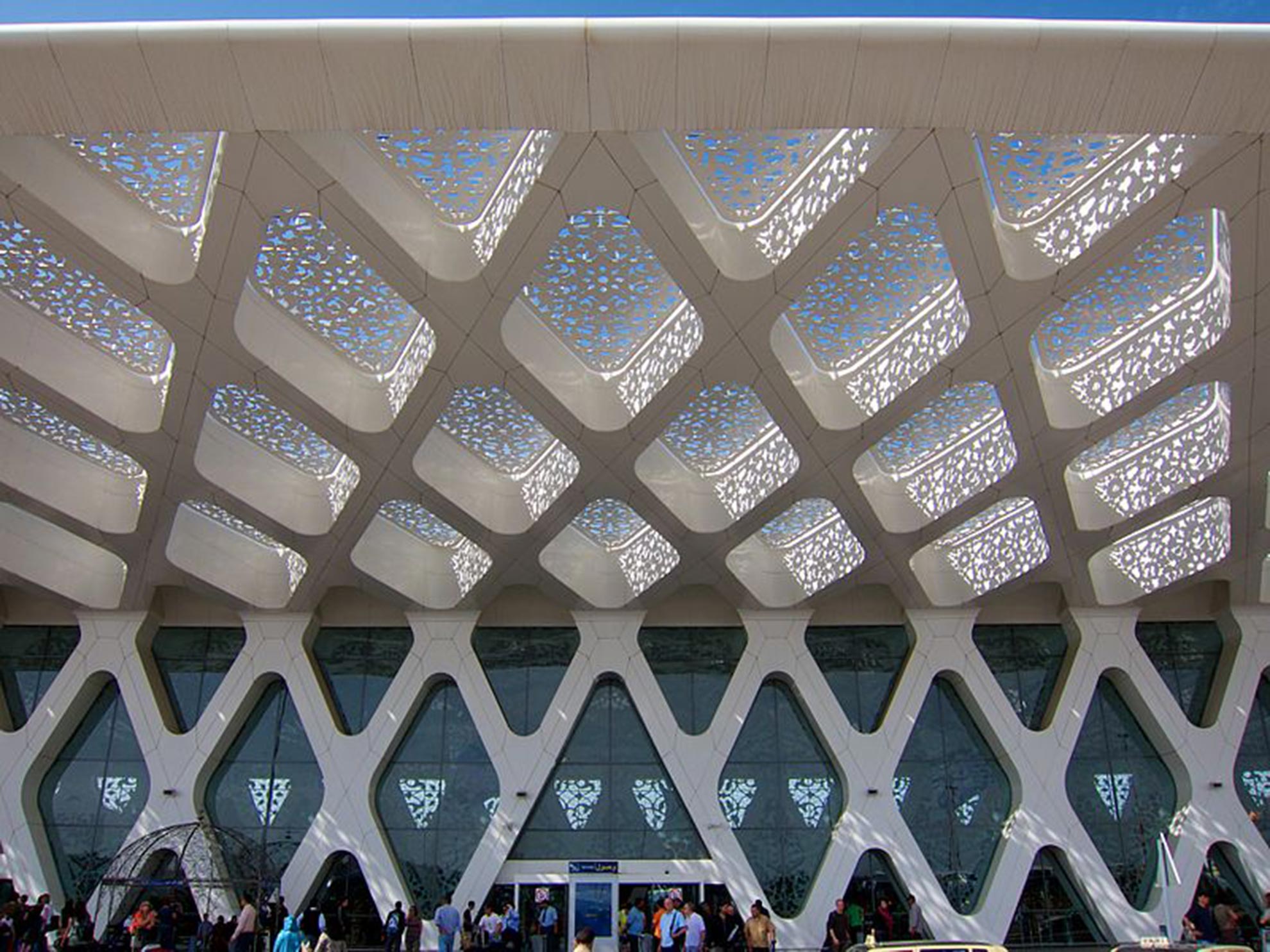 800px-Marrakech_Menara_Airport_1_1591717369.jpg