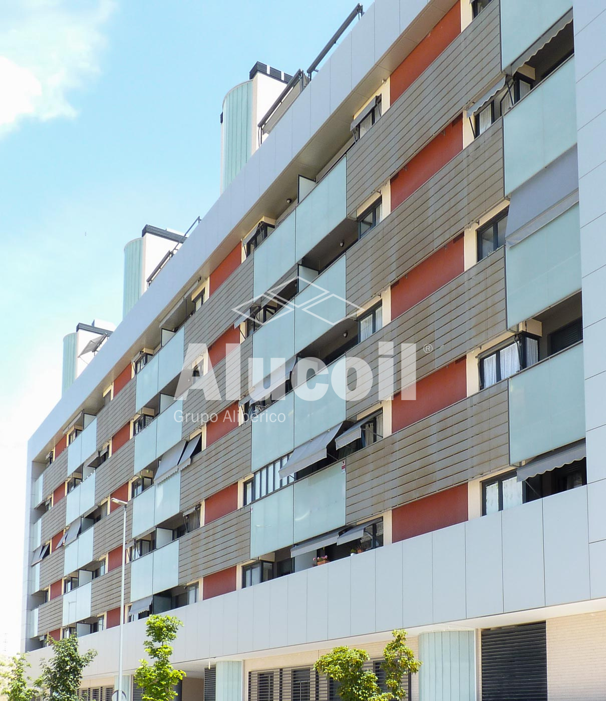 Barrio de la luna Housing Building