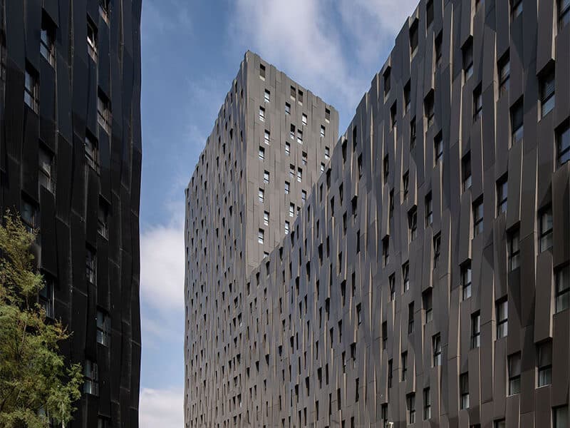 BOLUETA TOWERS (1)