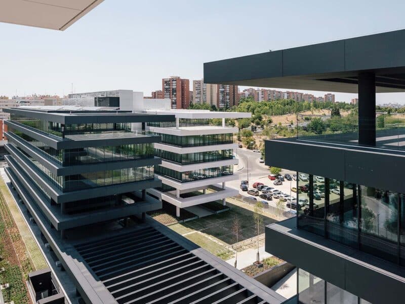 HELIOS OFFICES (4)