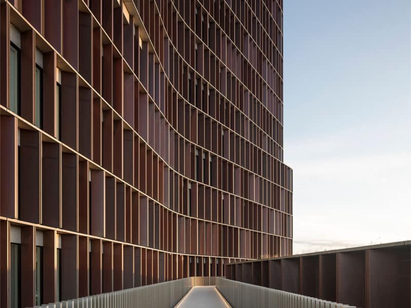 MAERSK TOWER (6) ADAM MORK
