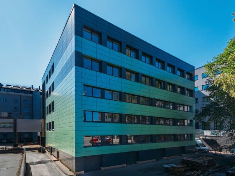NARVA OFFICE BUILDING (2)