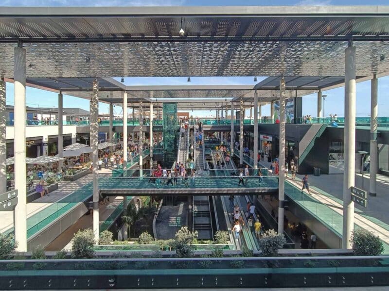 OPEN MALL LANZAROTE (2)