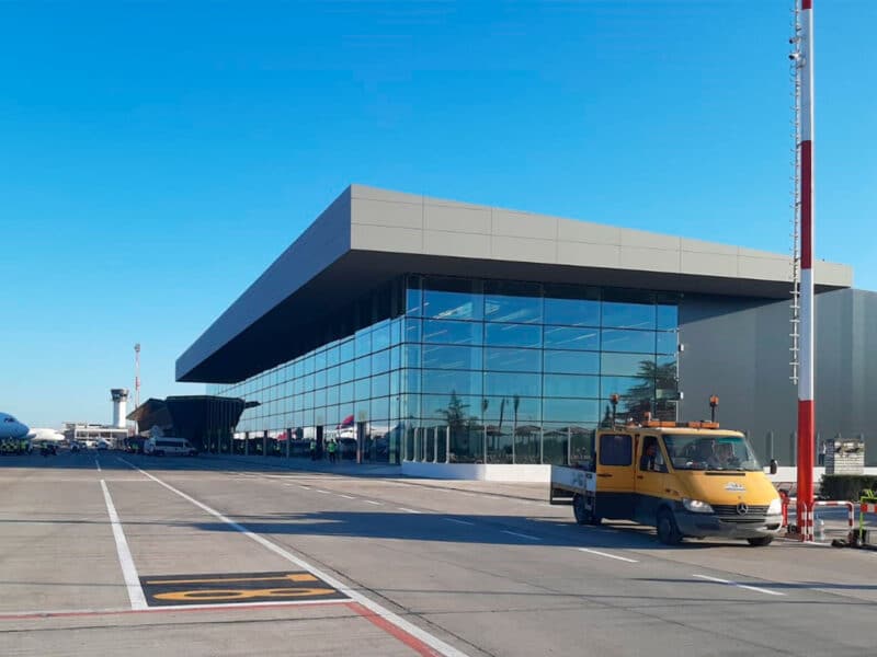 Tirana airport (1)