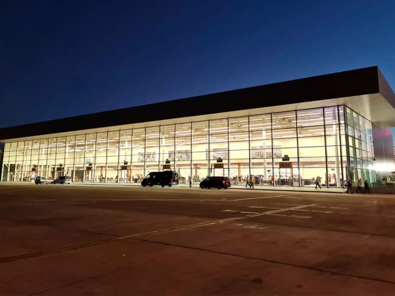 Tirana airport (2)